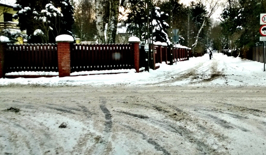 W Dąbrowie zima zaskoczyła władze )-: