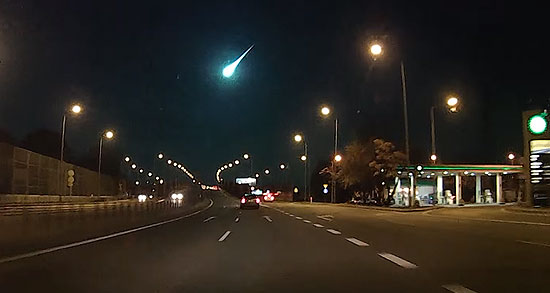 Meteor nad Łomiankami... // VIDEO