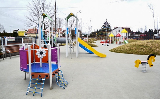Plac zabaw w Kiełpinie otwarty